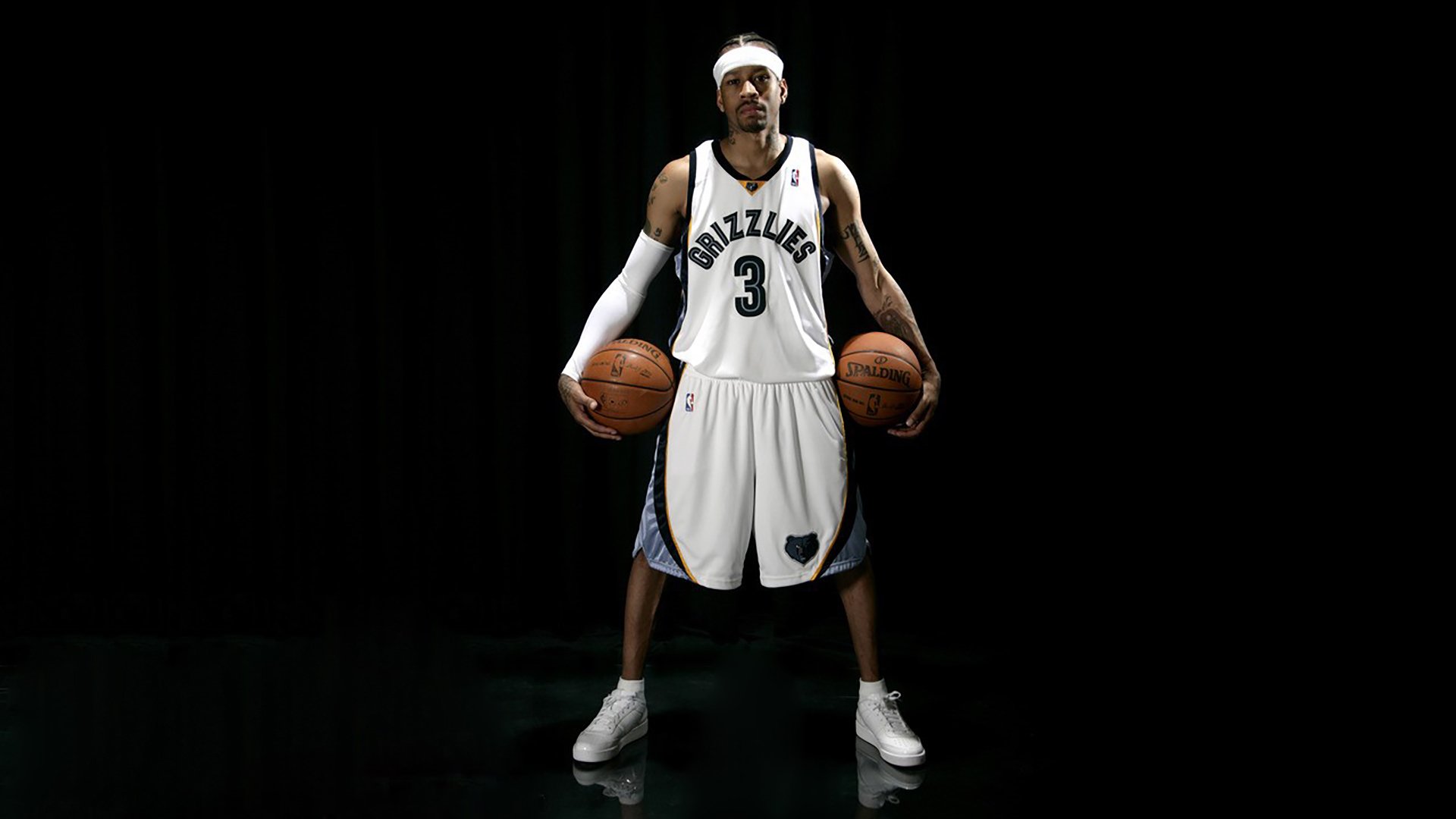 _极速喷气背包表演：冲破天际的速度快感_，喷气背包能飞多高