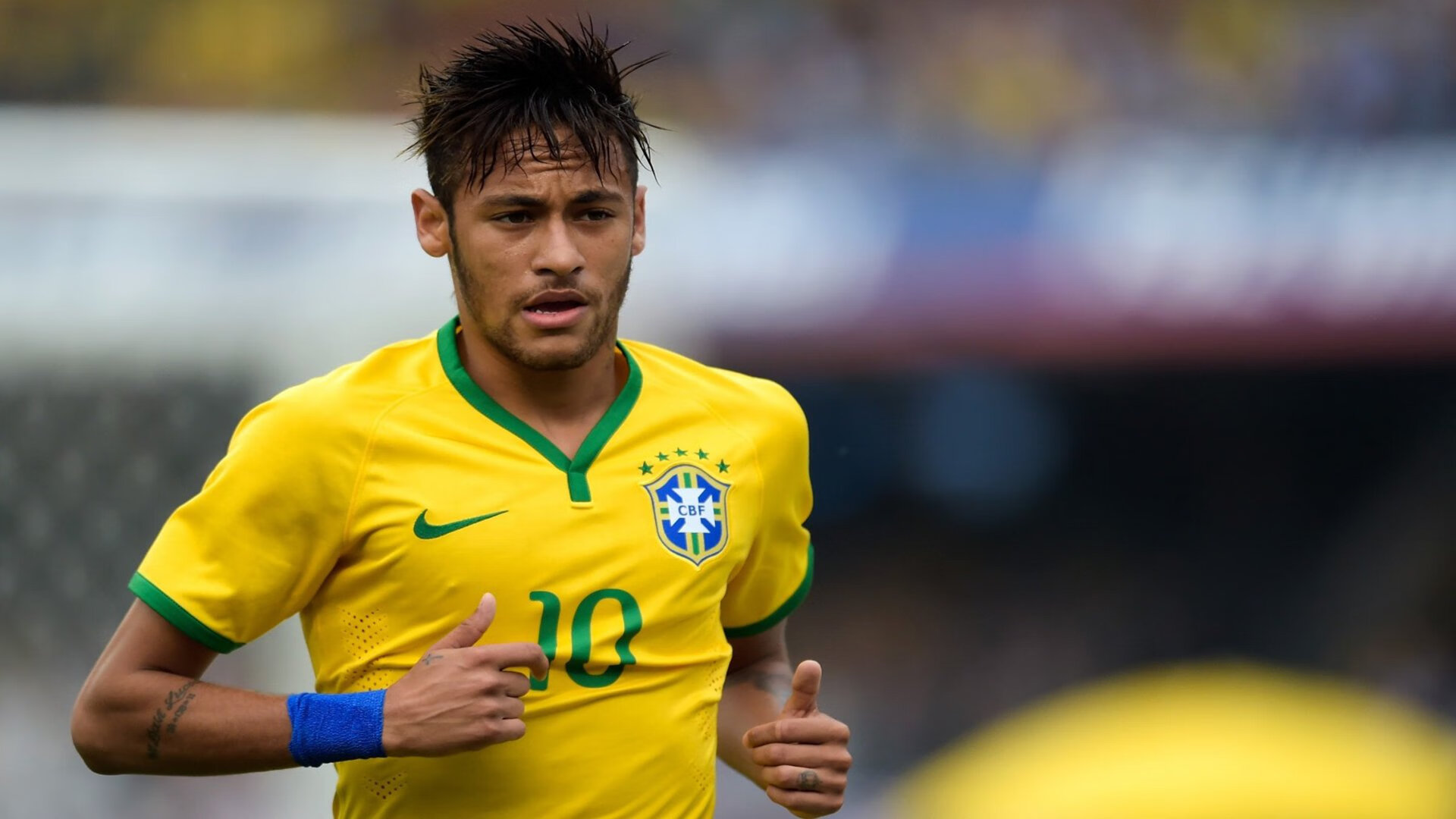 混合泳项目摩纳哥选手均衡发挥